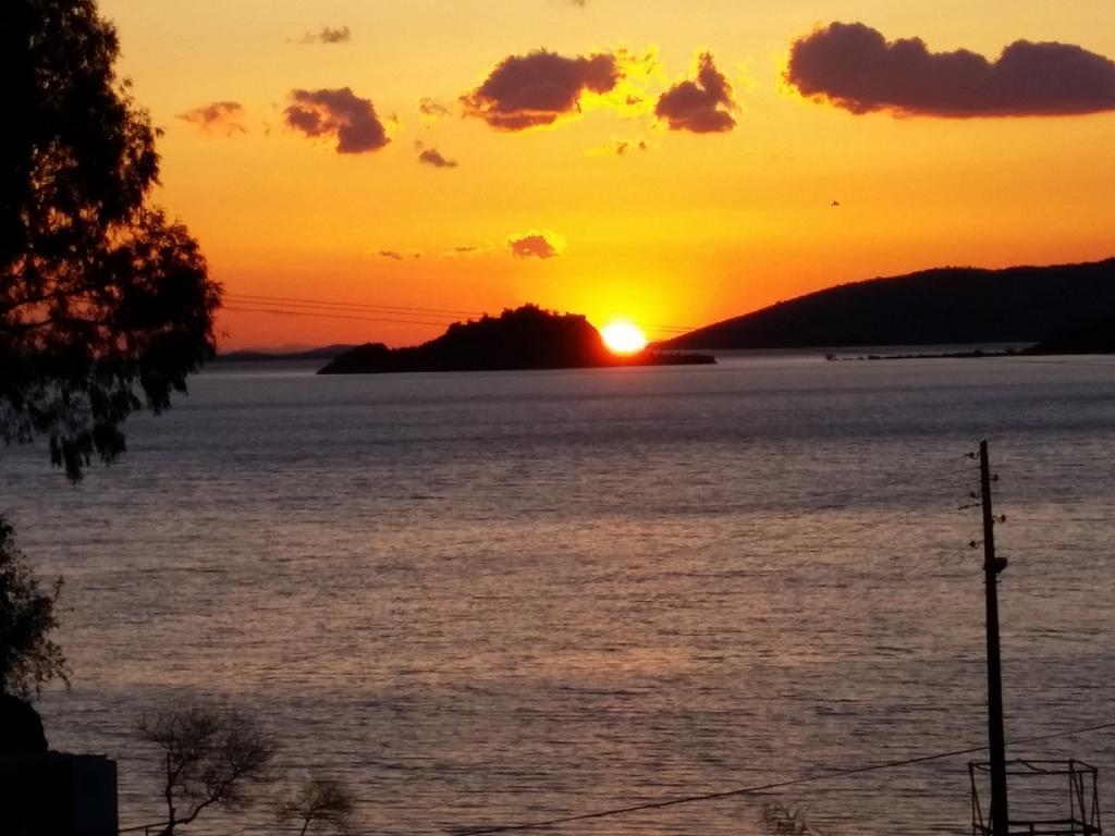Selenes Pansiyon Kapikiri Buitenkant foto