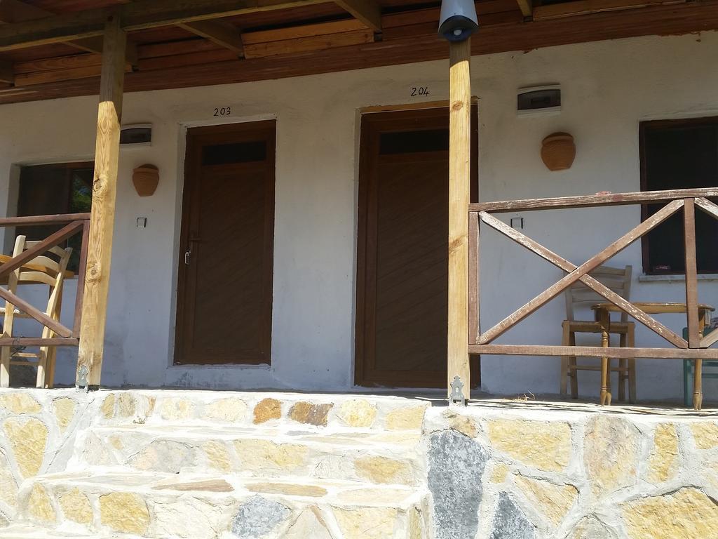 Selenes Pansiyon Kapikiri Buitenkant foto