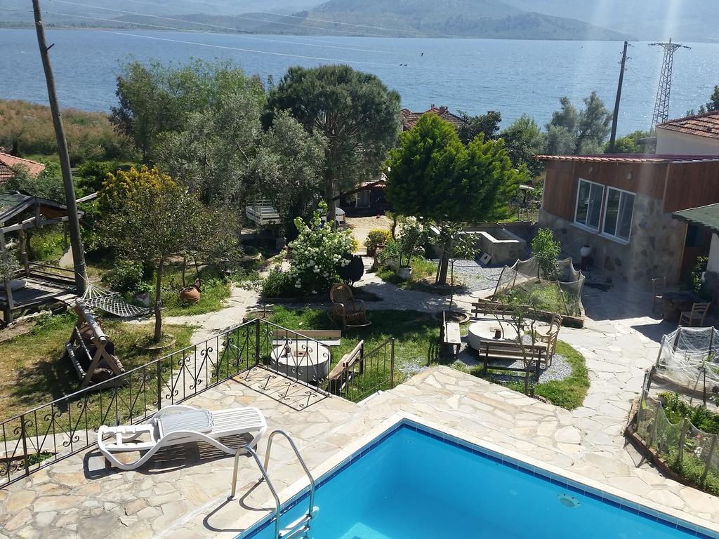 Selenes Pansiyon Kapikiri Buitenkant foto