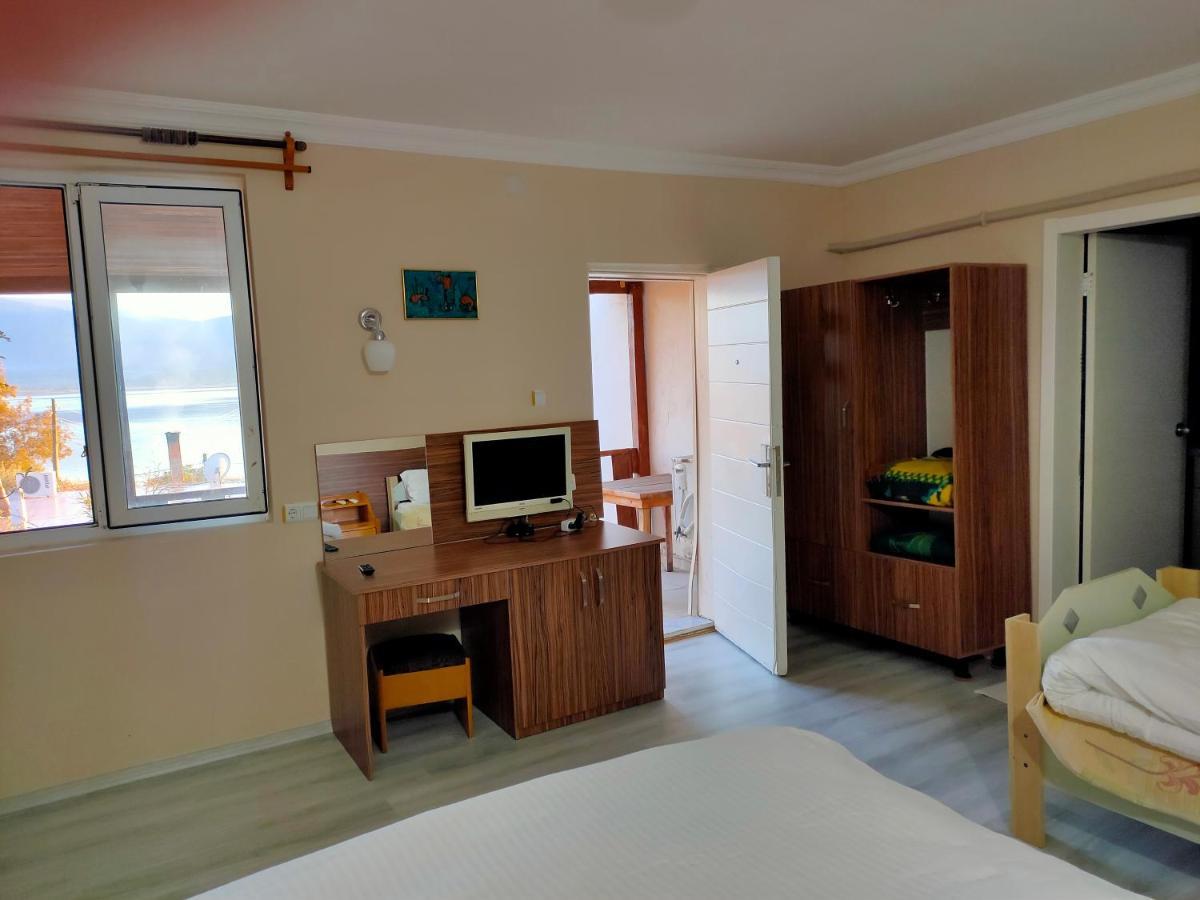 Selenes Pansiyon Kapikiri Buitenkant foto