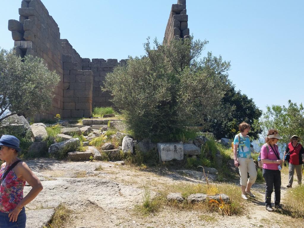 Selenes Pansiyon Kapikiri Buitenkant foto