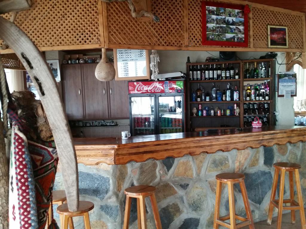 Selenes Pansiyon Kapikiri Buitenkant foto