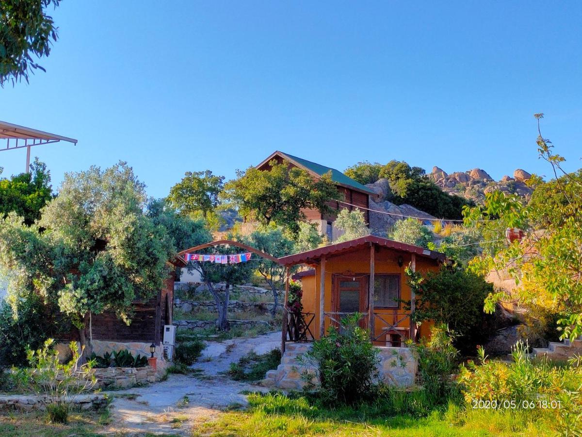 Selenes Pansiyon Kapikiri Buitenkant foto